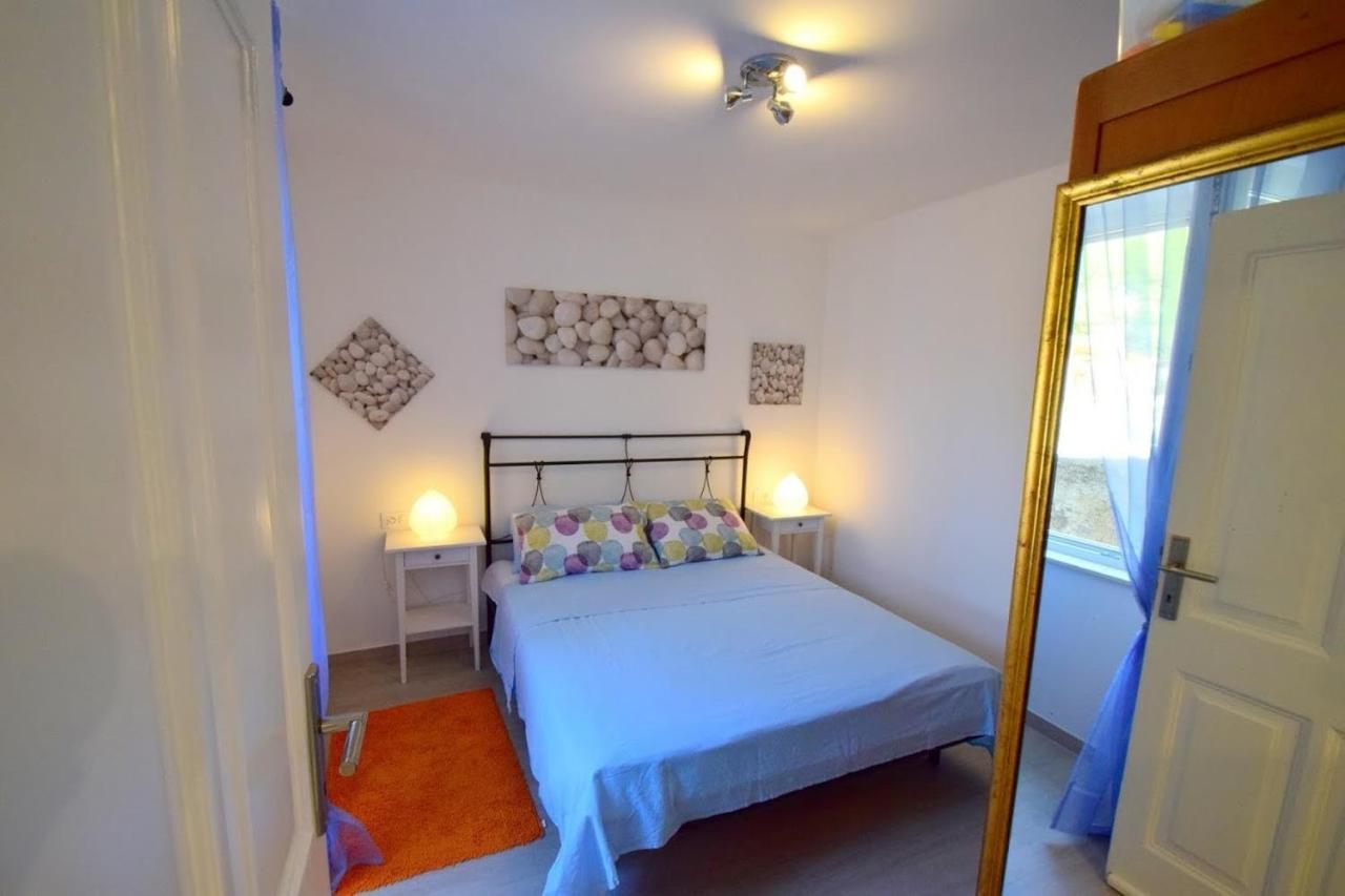 Apartment Sulic ดูบรอฟนิก ภายนอก รูปภาพ